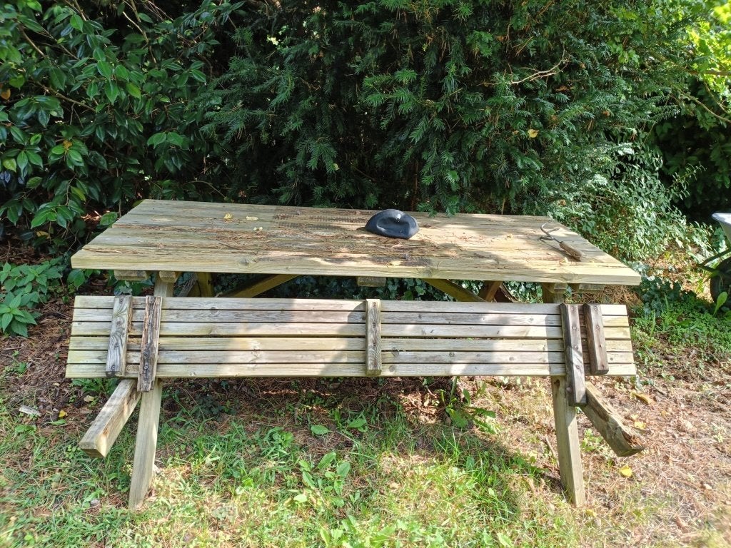 Gratis picknicktafel (opknapper of brandhout), Tuin en Terras, Ophalen, Gebruikt, Rechthoekig, Hout