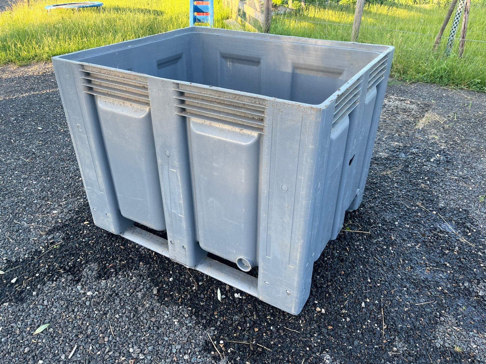 Nette palletbox, Ophalen, 100 cm of meer, 60 cm of meer, Zo goed als nieuw