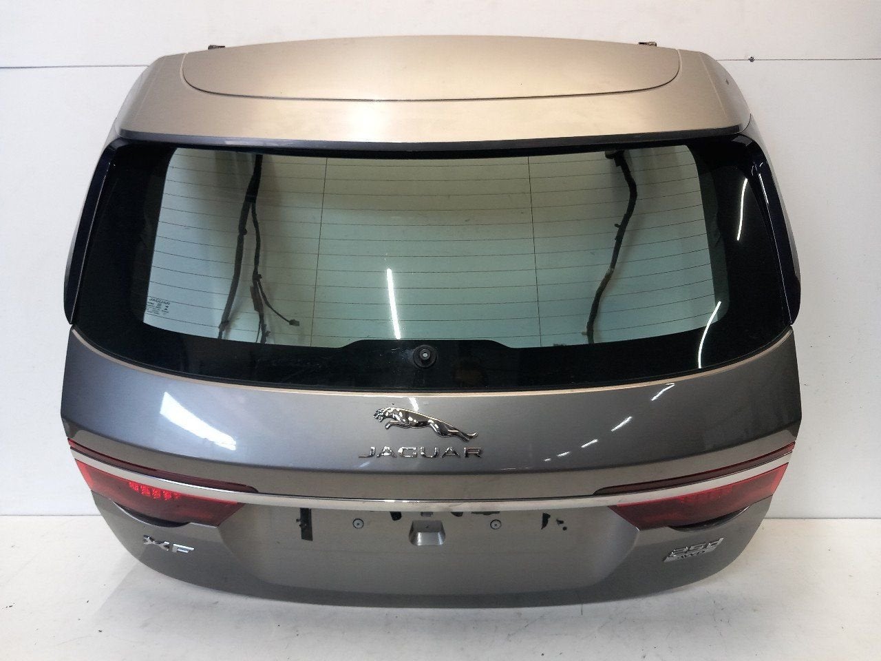 Achterklep Jaguar XF, Onderdelen@venauto.nl, Van der Ven Autorecycling B.V., Gebruikt, Ettenseweg 76, 4706 PB Roosendaal, The Netherlands