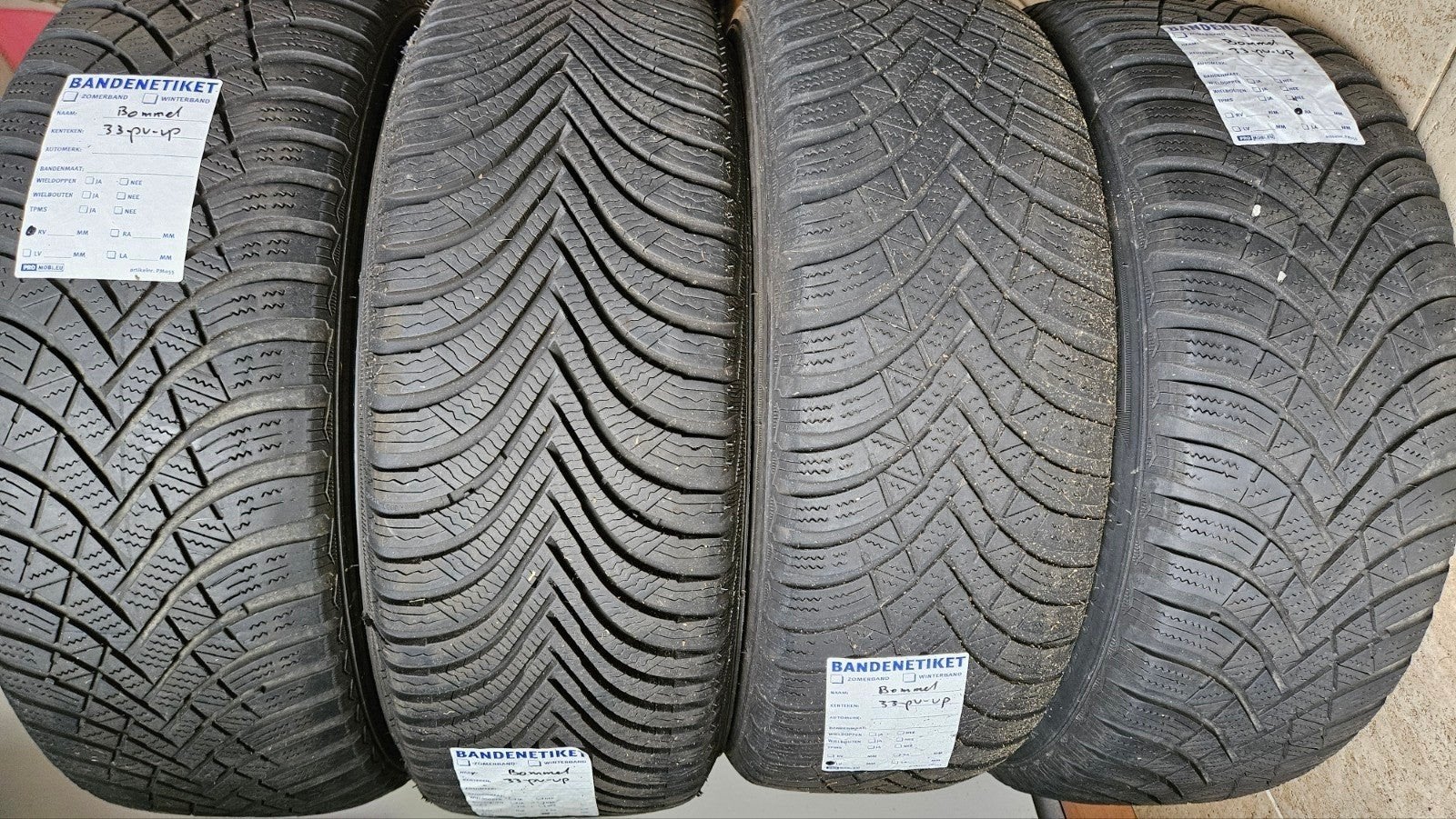 Set van 4 Volvo V50 winterbanden op velg 205/55R16, Ophalen, Gebruikt