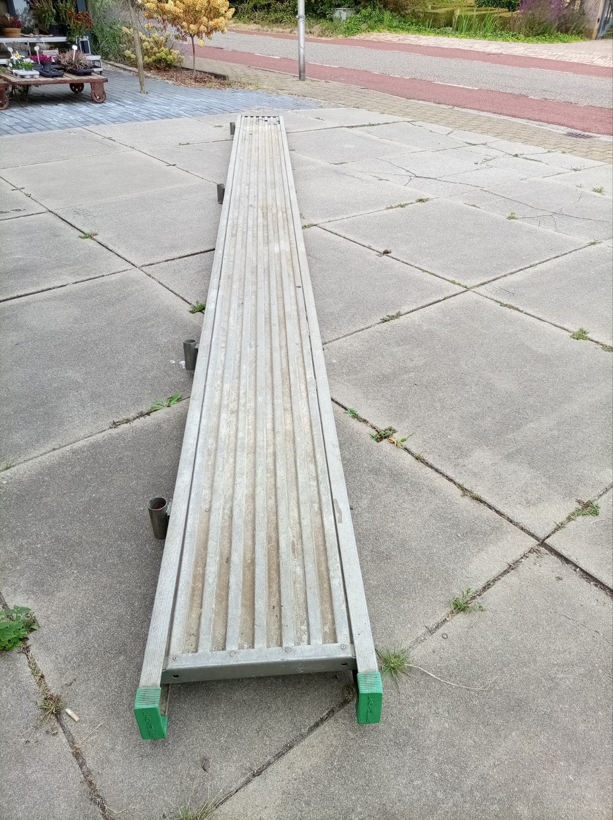 Grote aluminium loopplank 7m x 0.50m met deuk, Ophalen
