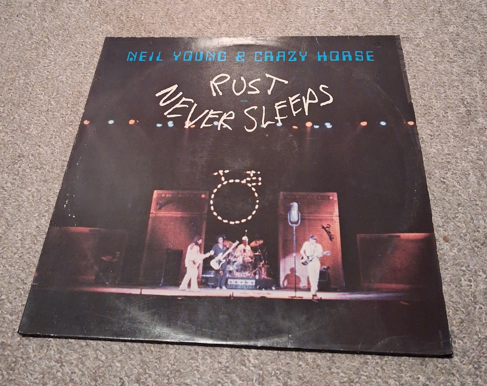 Neil Young & Crazy Horse - Rust Never Sleeps LP, Cd's en Dvd's, Vinyl | Rock, LP, Gebruikt, Ophalen of Verzenden, 12 inch