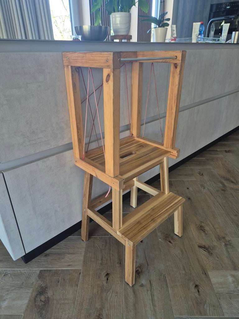 Houten meegroeikruk / leertoren, Ophalen of Verzenden, Gebruikt, Meegroeistoel