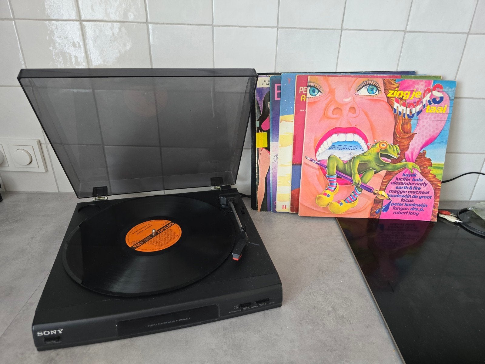 Sony Platenspeler met 7 LP's - Direct klaar voor gebruik!, Ophalen, Sony