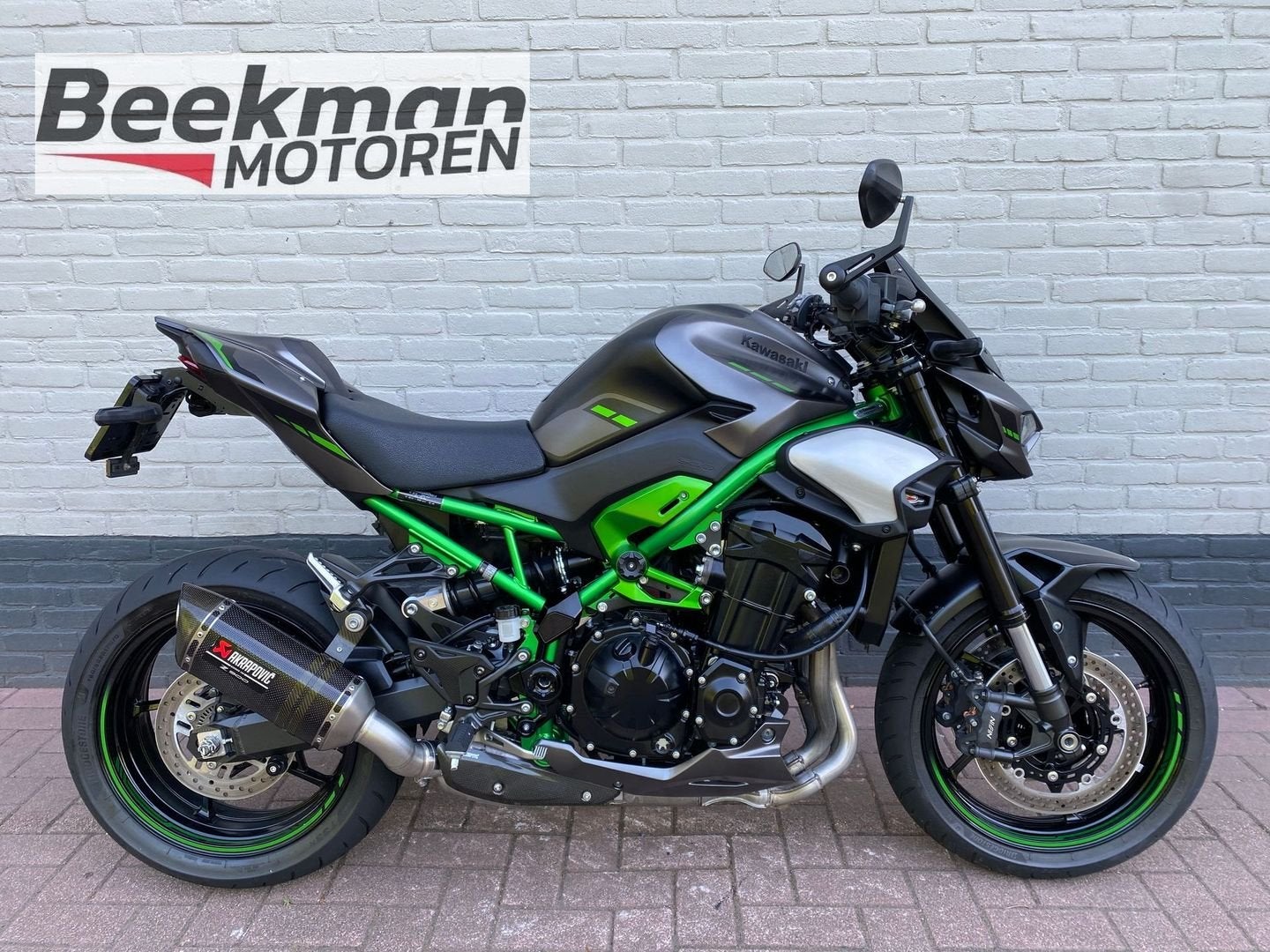 *VERKOCHT* KAWASAKI Z900 (bj 2025) 8,500 km, 4 cilinders, Motorrijbewijs A, 948 cc, Bedrijf