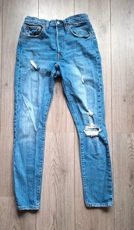 Levi’s 501 Skinny W27 L30 dames jeans distressed, Blauw, Ophalen of Verzenden, Zo goed als nieuw, W27 (confectie 34) of kleiner