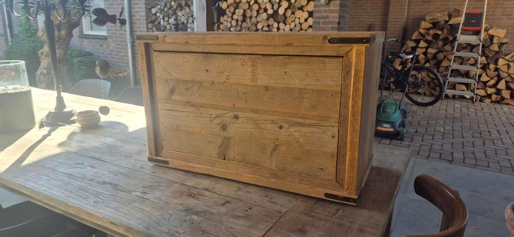 Robuust houten televisiekastje - 76x36x47 cm, Huis en Inrichting, Kasten | Televisiemeubels, Ophalen of Verzenden