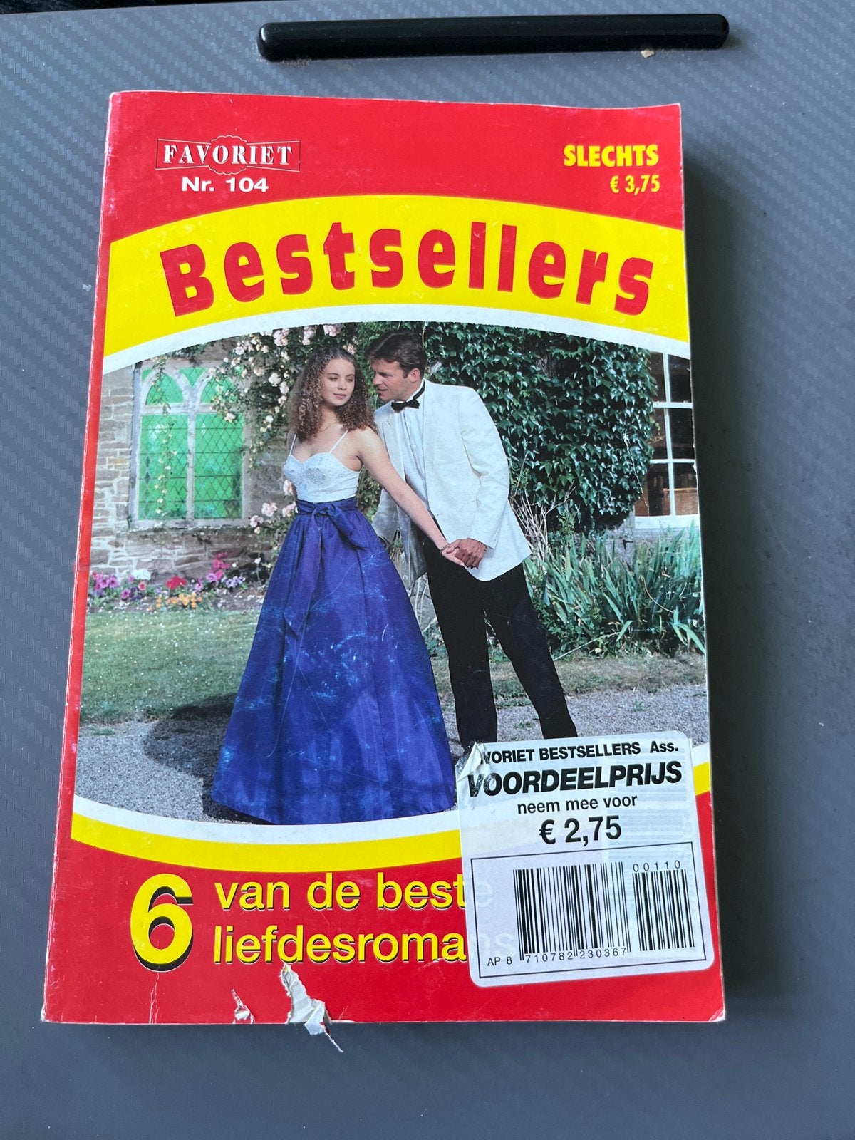 Favoriet Bestsellers Nr. 104 - 6 Liefdesromans, Boeken, Ophalen of Verzenden, Gelezen