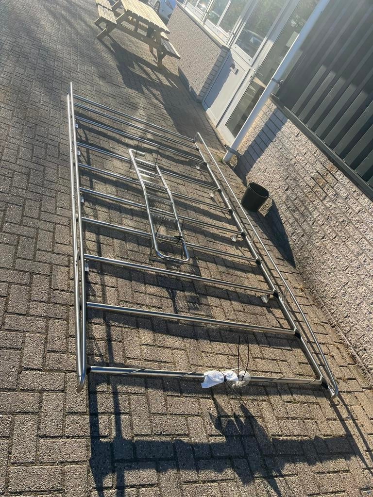 Sprinter 907 inperiaal + trap, Ophalen of Verzenden