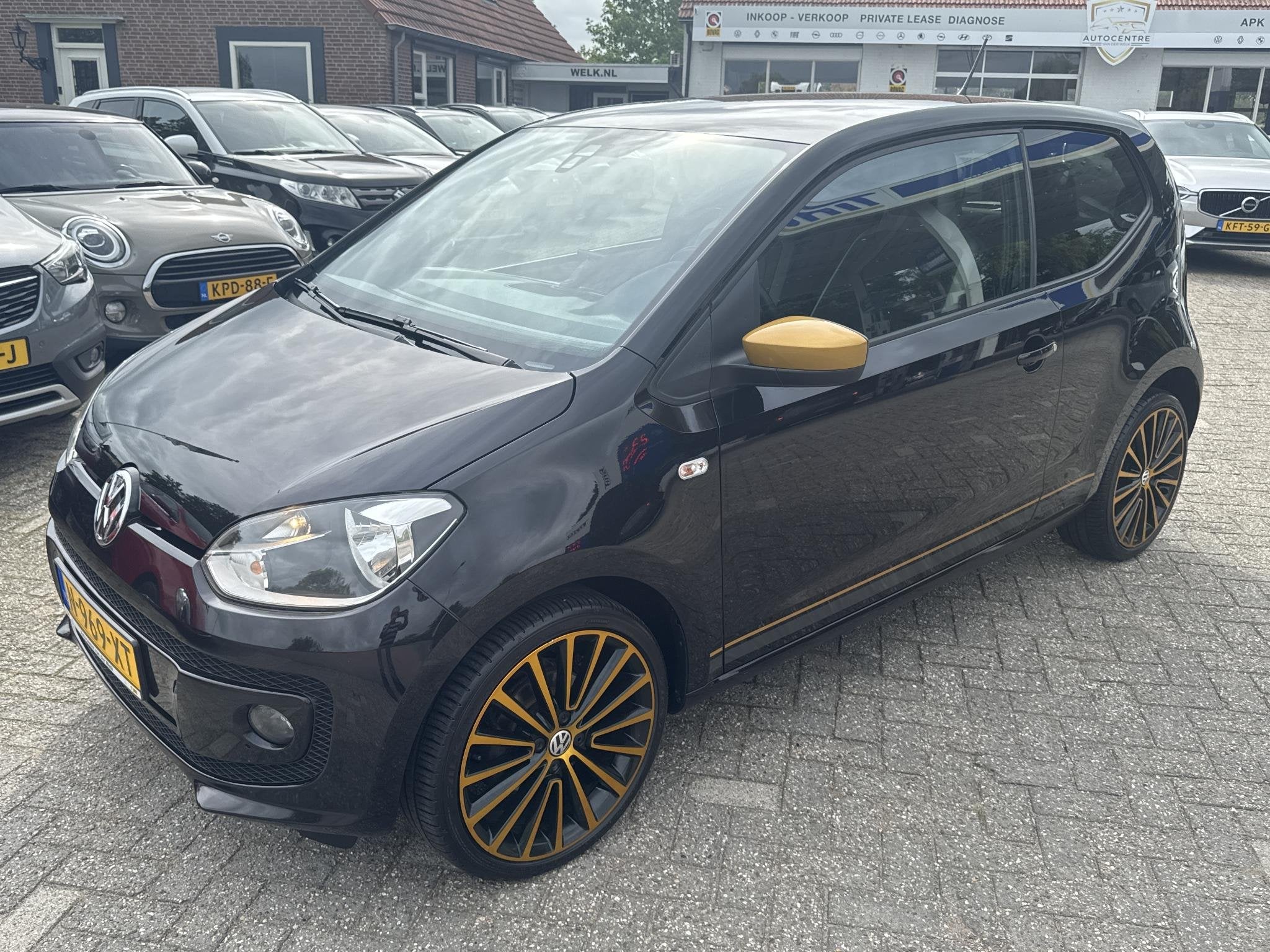 Volkswagen Up! 1.0 up! Colour Edition, Stof, Gebruikt, Bedrijf, 3 cilinders