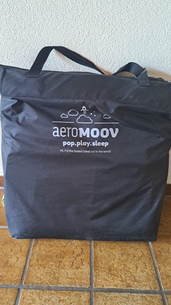 AeroMoov Instant reisbedje (campingbedje), Ophalen, Zo goed als nieuw, Reisbedje