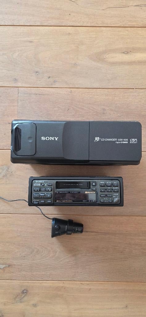 Sony XR C6090R autoradio incl. Sony CDX 605 10 CD wisselaar, Ophalen, Gebruikt