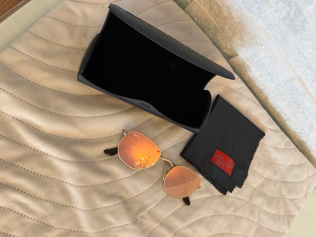 Ray-Ban Hexagonal Zonnebril - Goud met Roze Glazen, Zonnebril, Ophalen of Verzenden, Zo goed als nieuw, Ray-Ban