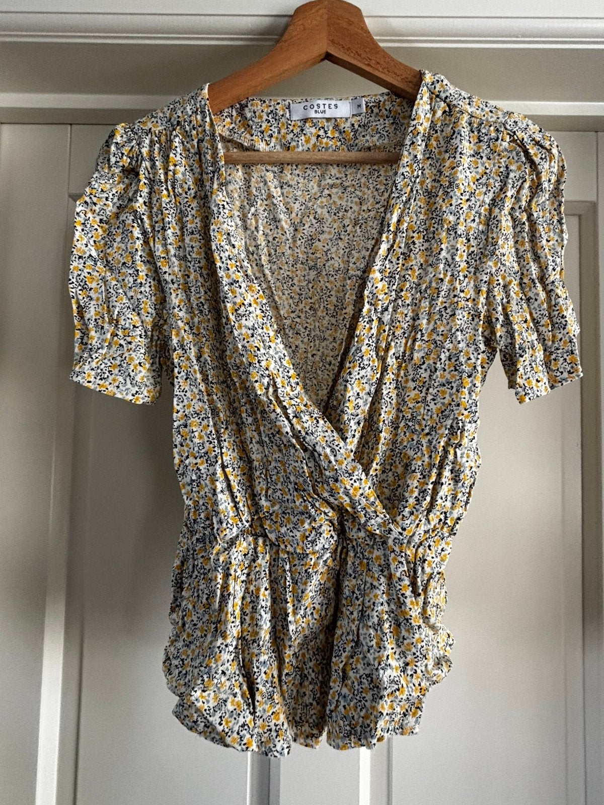 > Fleurige top, Costes!, Maat 38/40 (M), Geel, Ophalen of Verzenden, Zo goed als nieuw