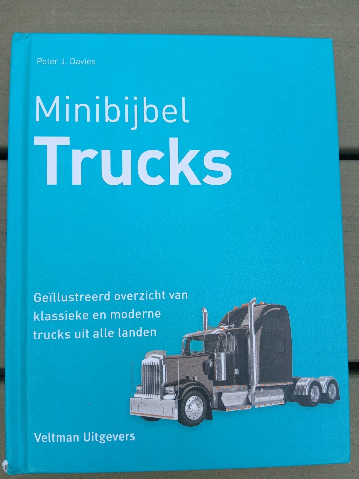 Boek 'Trucks Minibijbel', Boeken, Ophalen of Verzenden, Gelezen