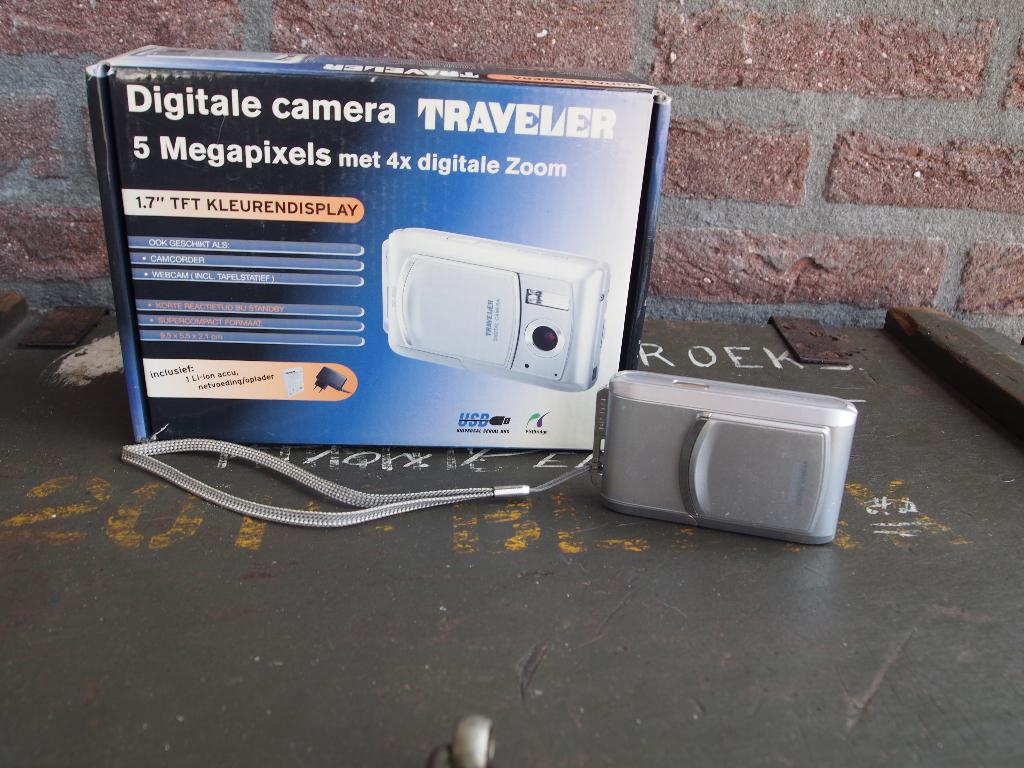 Traveler digitale camera 5 megapixels met 4x digitale zoom, Audio, Tv en Foto, Fotocamera's Digitaal, Compact, Ophalen of Verzenden