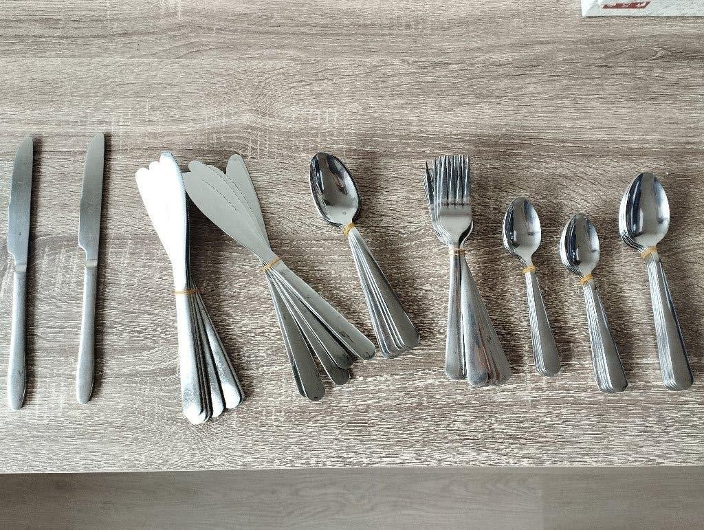 Bestek (merkloos) (49 delig), Ophalen, Gebruikt, Rvs of Chroom, Bestekset