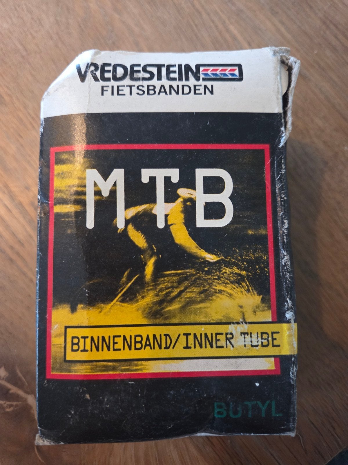 Vredestein MTB Binnenband 26 inch Auto Ventiel, Fietsen en Brommers, Fietsonderdelen, Vredestein, Band, Nieuw, Ophalen of Verzenden