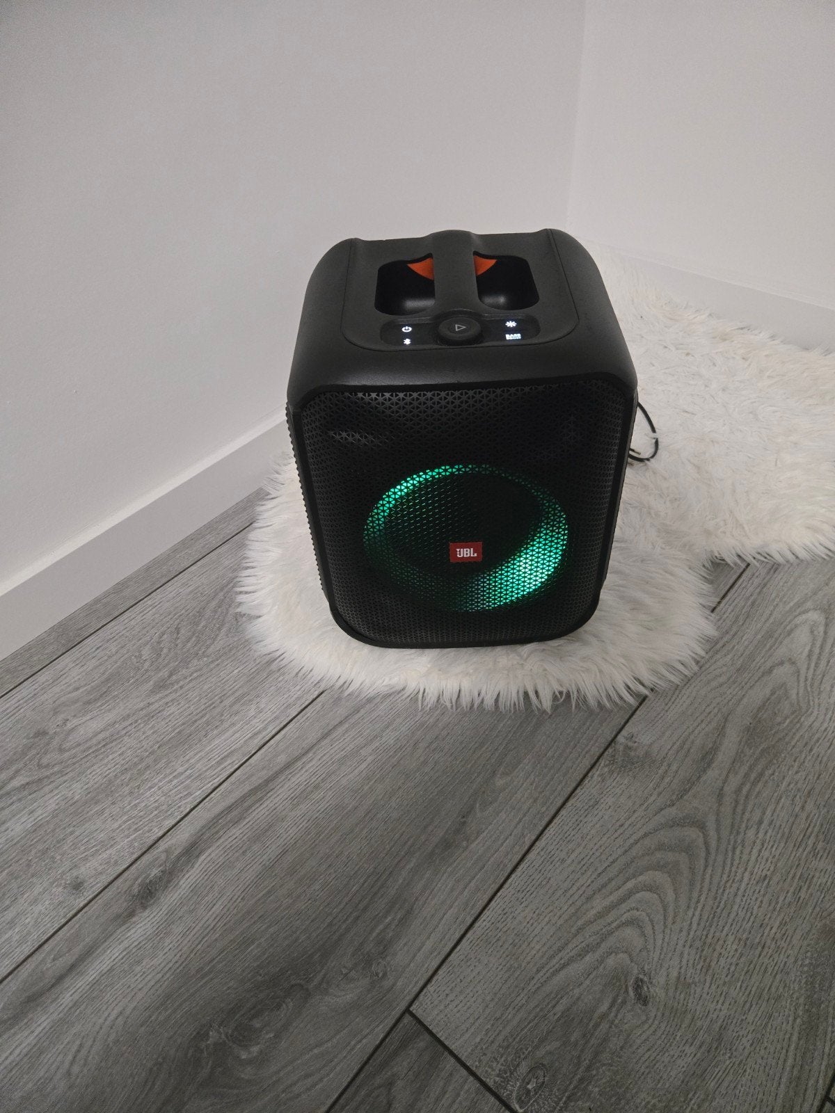 JBL PARTYBOX ENCORE ESSENTIAL ALS NIEUW