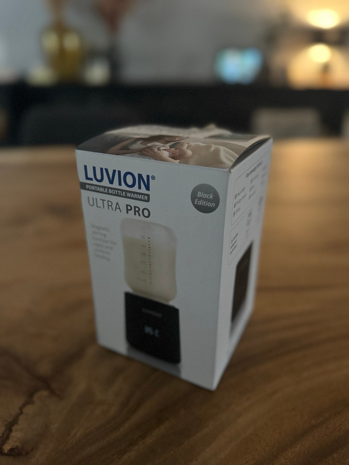 Luvion Ultra Pro Draagbare Flessenwarmer - Black Edition, Flessen- of potjesverwarmer, Luvion, Nieuw, Ophalen of Verzenden