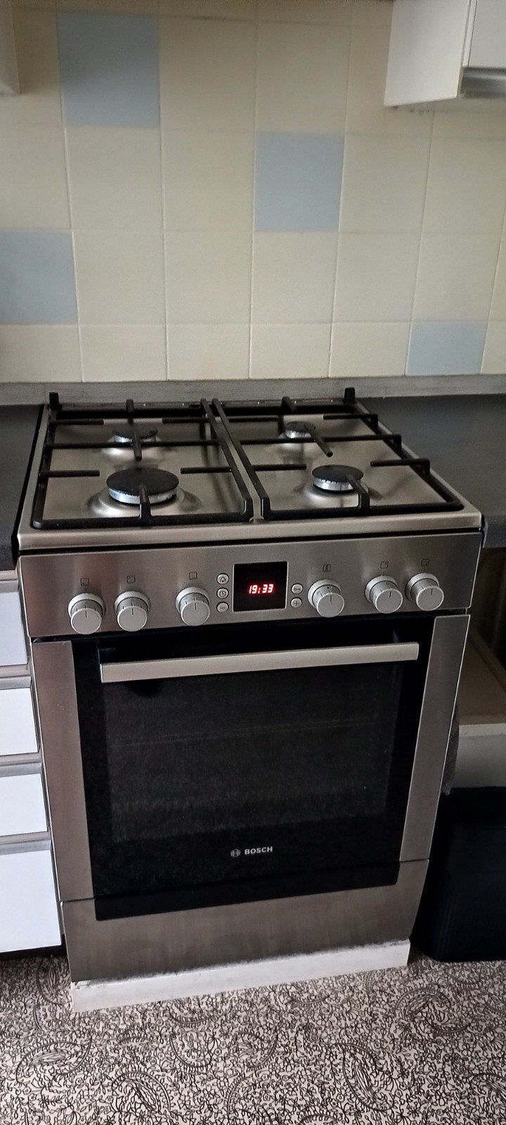 Bosch gasfornuis met oven, RVS, Ophalen, Gebruikt, 60 cm of meer, 4 kookzones