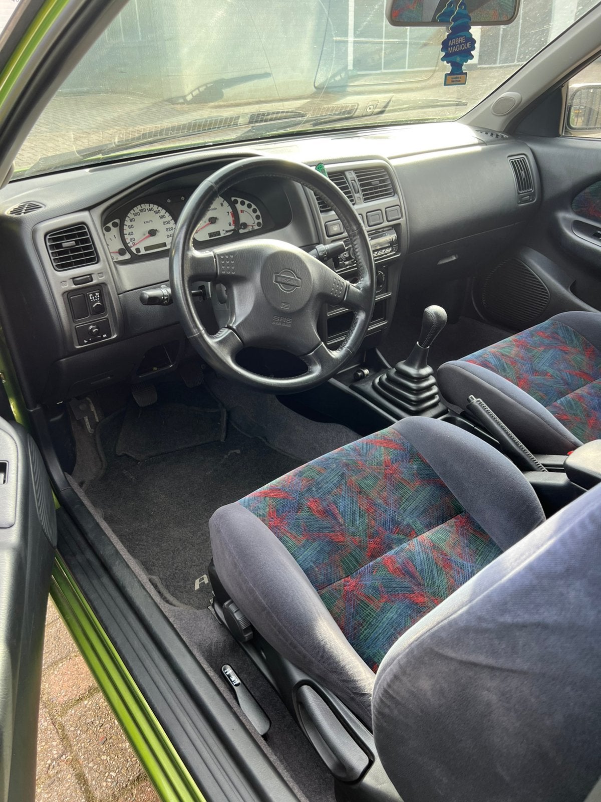 Nissan Almera 2.0 GTI 2001, foto 6