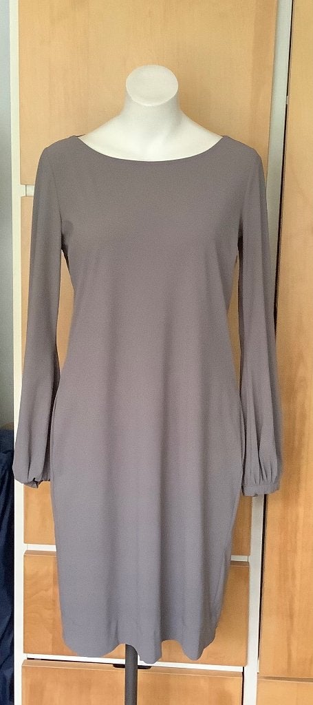 LaDress  La Dress taupekleur Jurk type Harriet maat S, Kleding | Dames, Beige, Ophalen of Verzenden, Zo goed als nieuw, Knielengte