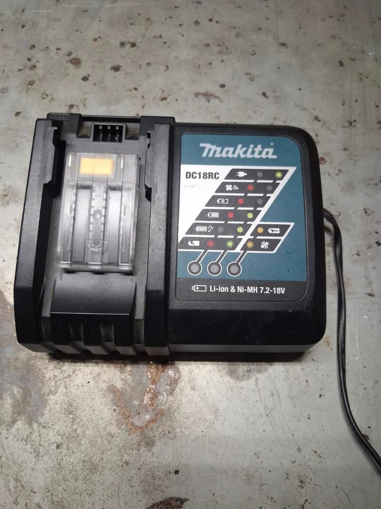 Makita DC18RC Oplader voor Li-ion & Ni-MH 7.2-18V, Ophalen of Verzenden, Gebruikt