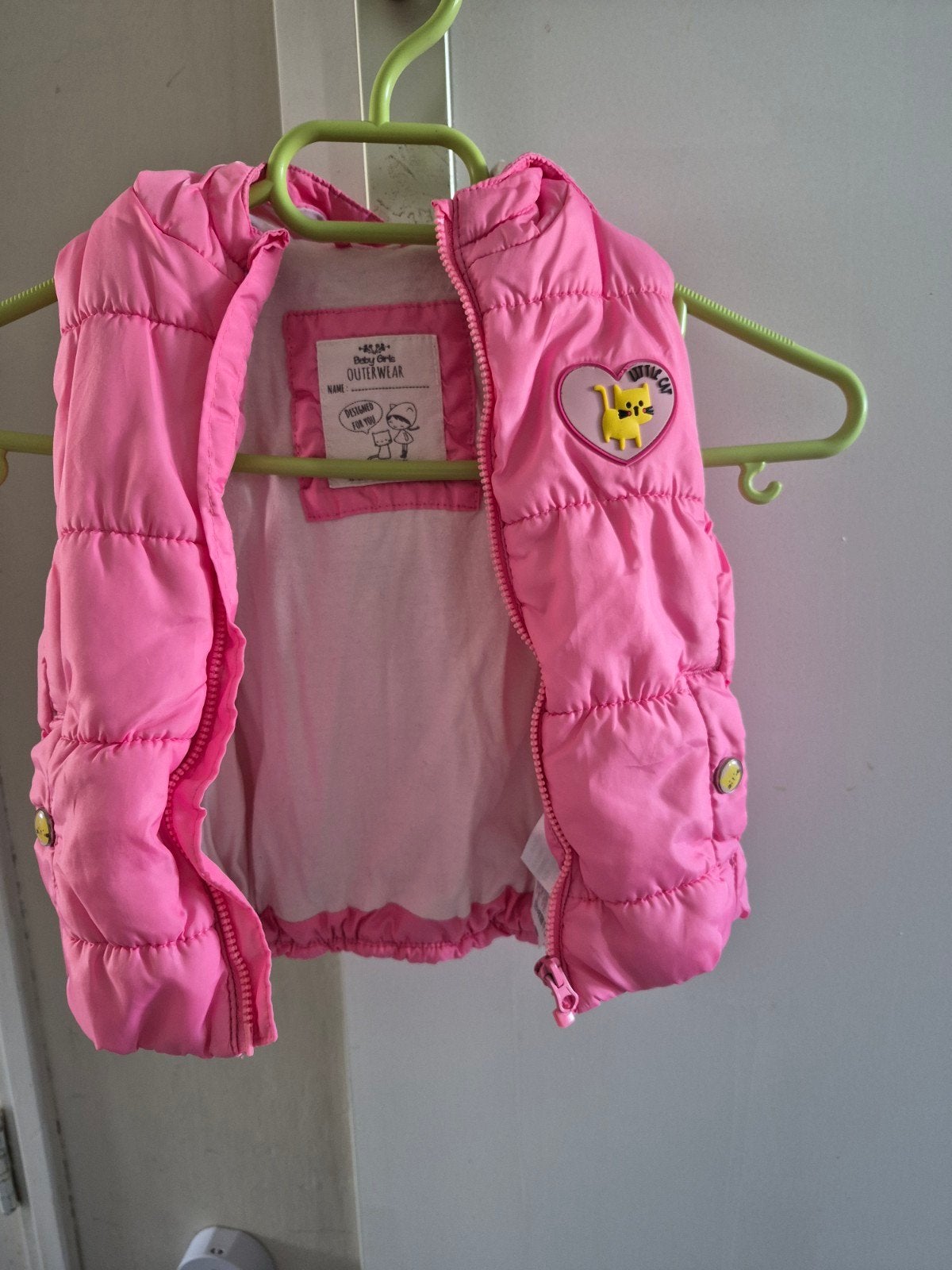 Roze LC Waikiki bodywarmer voor baby meisjes (80-86cm), Ophalen of Verzenden, Zo goed als nieuw, LC Waikiki, Meisje