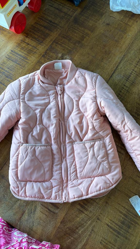Jas roze maat 98/104 van de hema, Ophalen, Zo goed als nieuw, Roze