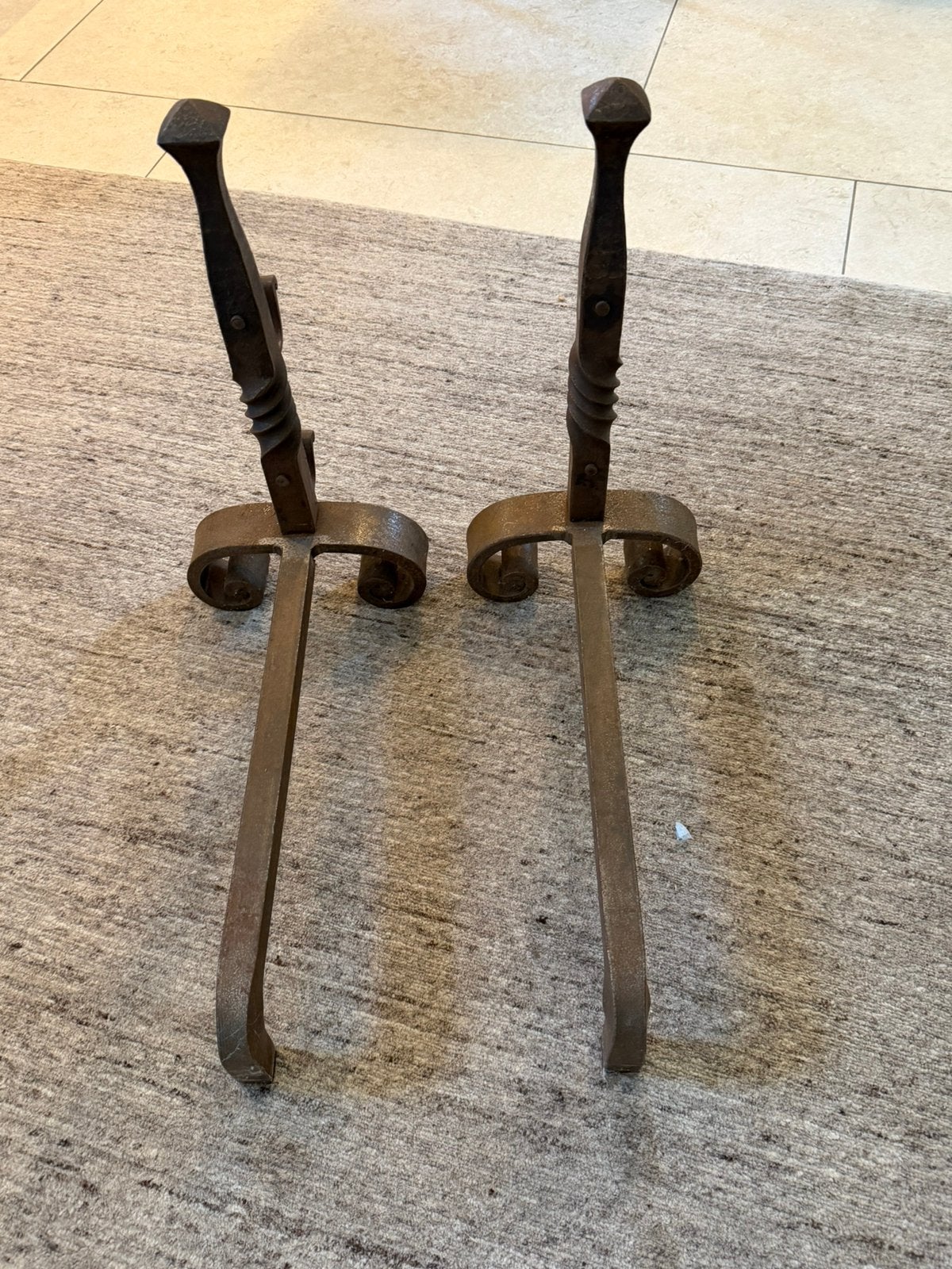 Antieke vuurbokken, Ophalen