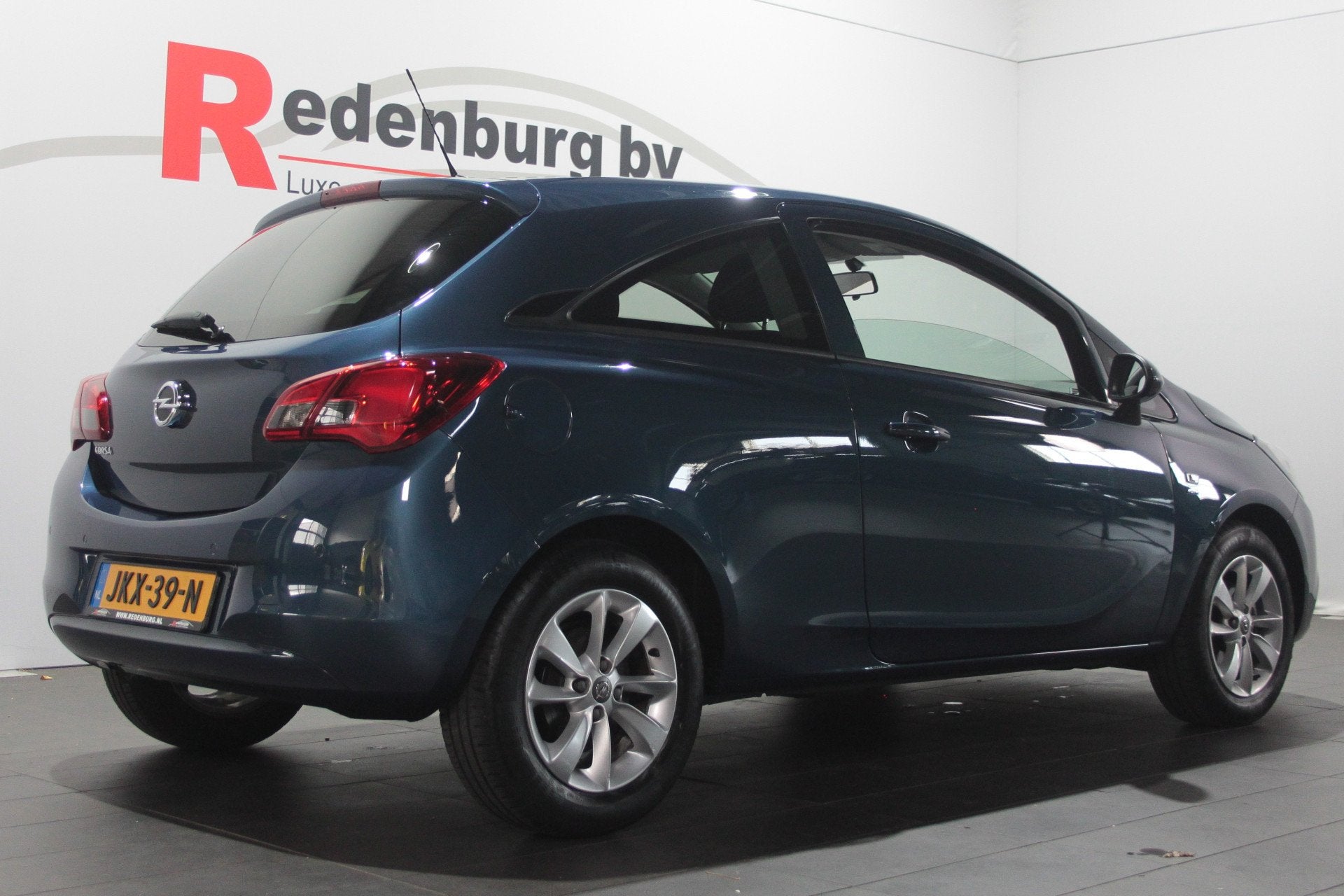 Opel Corsa 1.4 Edition - Cruise / Bluetooth / Stoel+stuur ve, Auto's, Voorwielaandrijving, Gebruikt, Blauw, Bedrijf