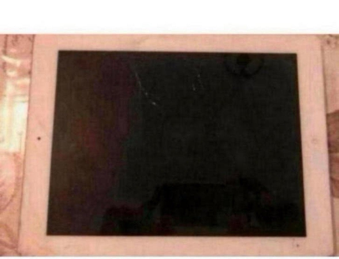 Ipad 16 GB - Scherm defect, werkt nog wel, Computers en Software, Ophalen of Verzenden, Gebruikt, Apple iPad, 16 GB