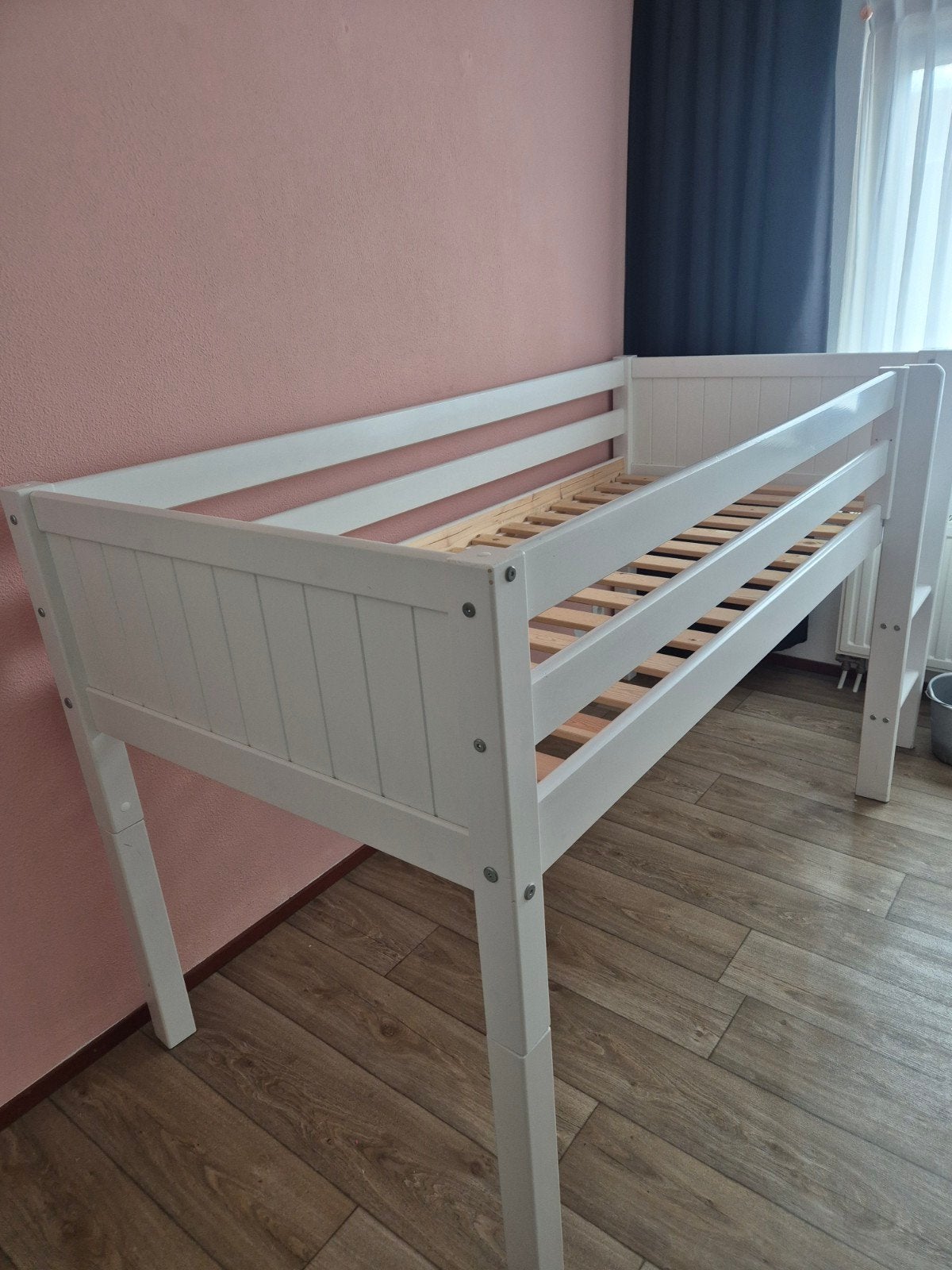 Witte halfhoogslaper, Ophalen, 85 tot 100 cm, Gebruikt, Lattenbodem