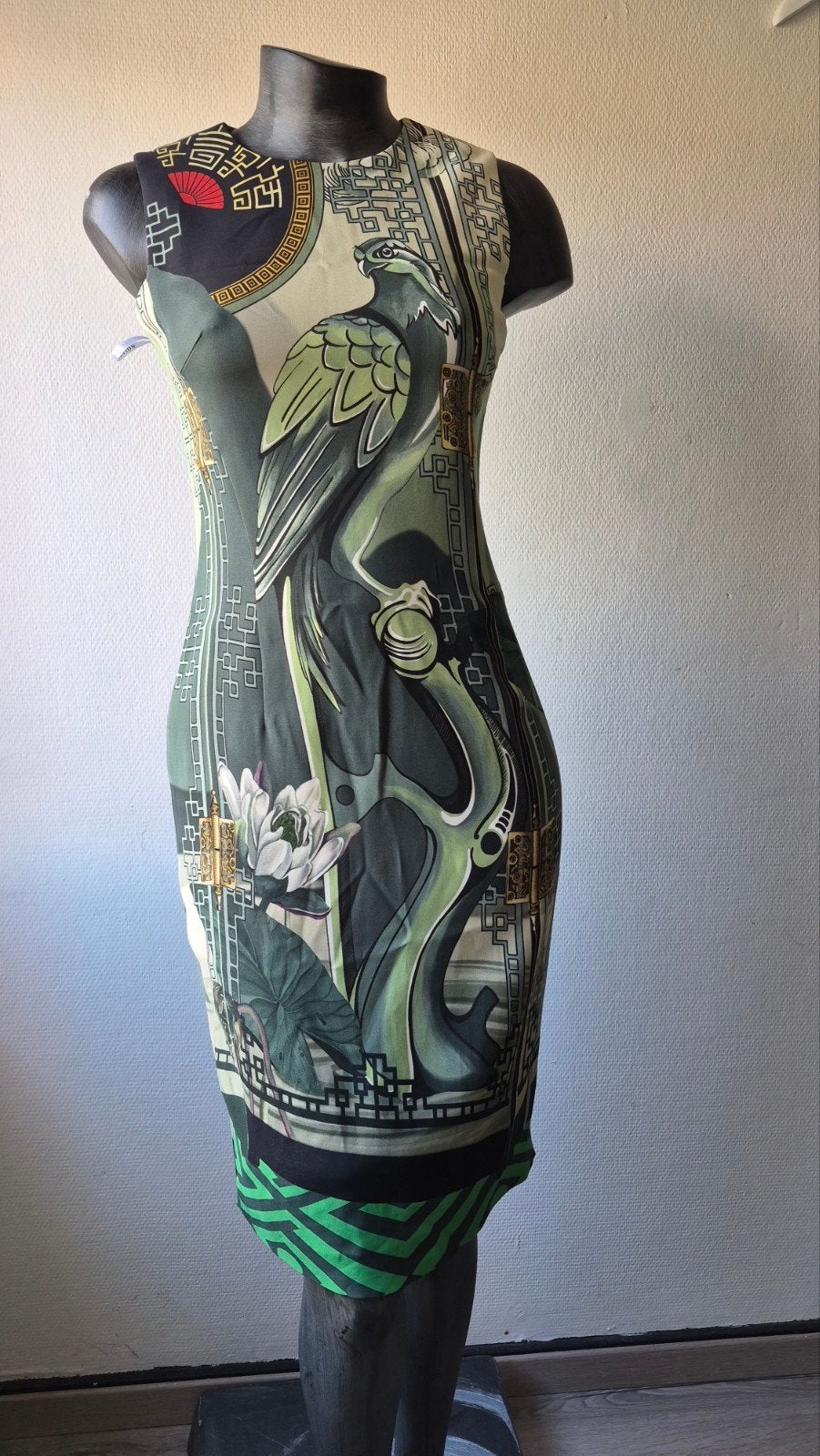 Versace Collection jurk met Chinese print 38, Maat 38/40 (M), Ophalen of Verzenden, Zo goed als nieuw, Knielengte