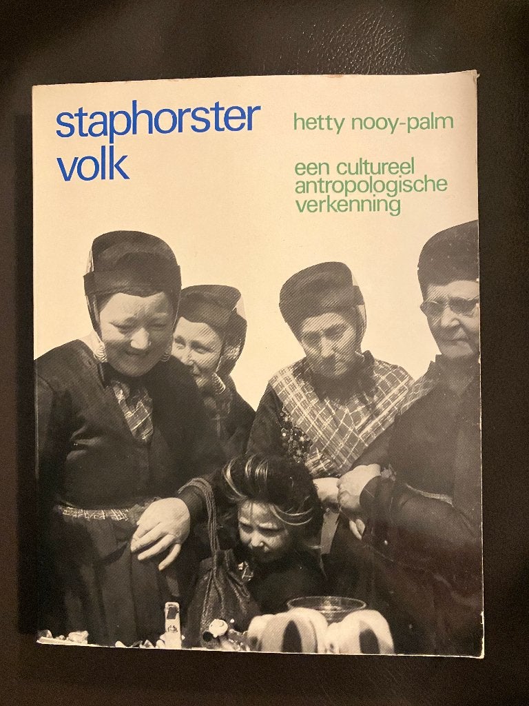 Staphorster volk, Ophalen of Verzenden, Zo goed als nieuw, Hetty Nooy-Palm, Nederland