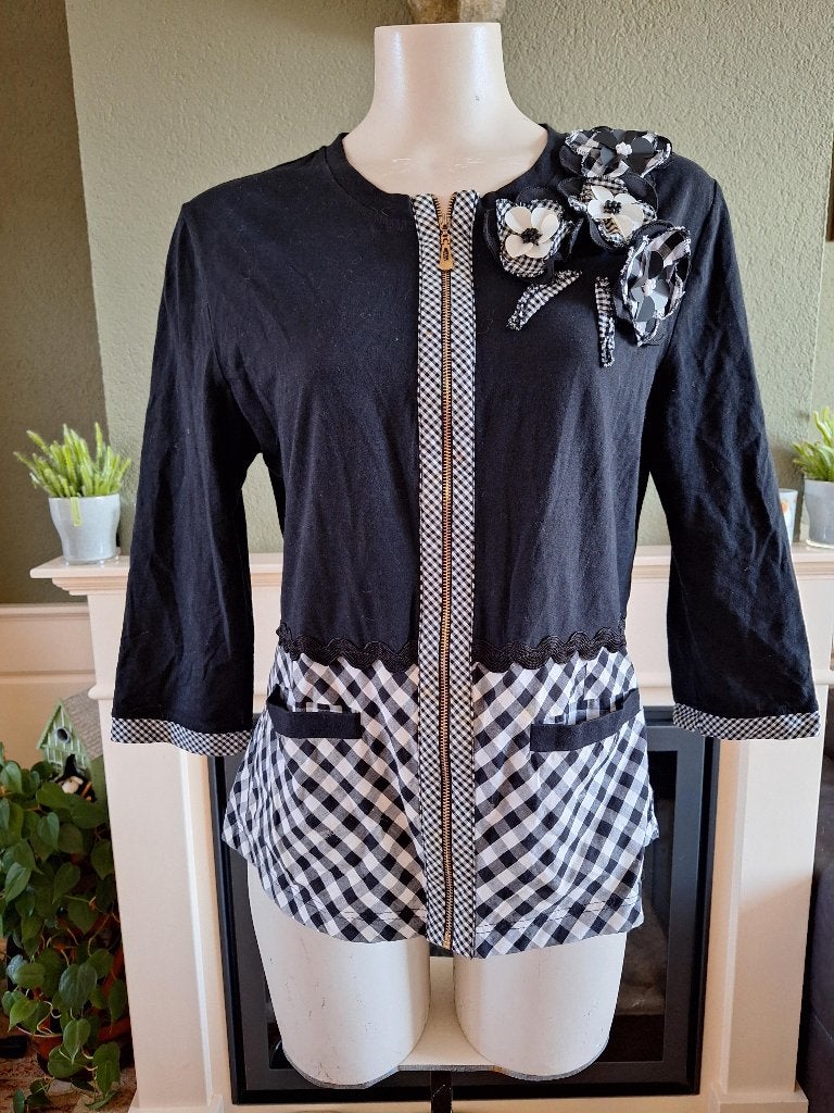 Fuego Woman mooie 3d bloemen vest L 44, Kleding | Dames, Truien en Vesten, Verzenden, Zwart, Maat 42/44 (L), Zo goed als nieuw