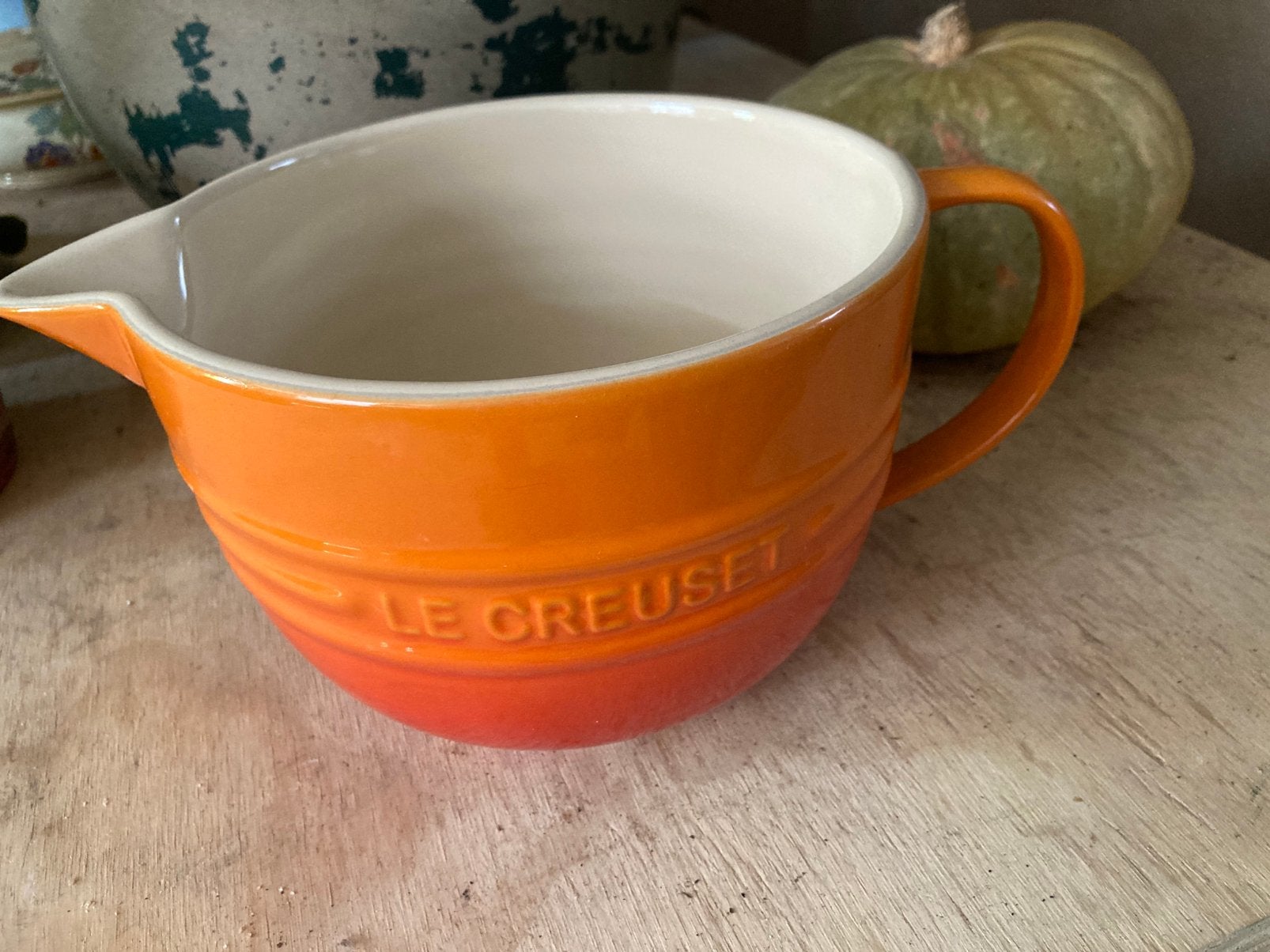 Le Creuset oranje mengkom nieuw, Huis en Inrichting, Keuken | Potten en Pannen, Ophalen of Verzenden, Nieuw, Overige materialen
