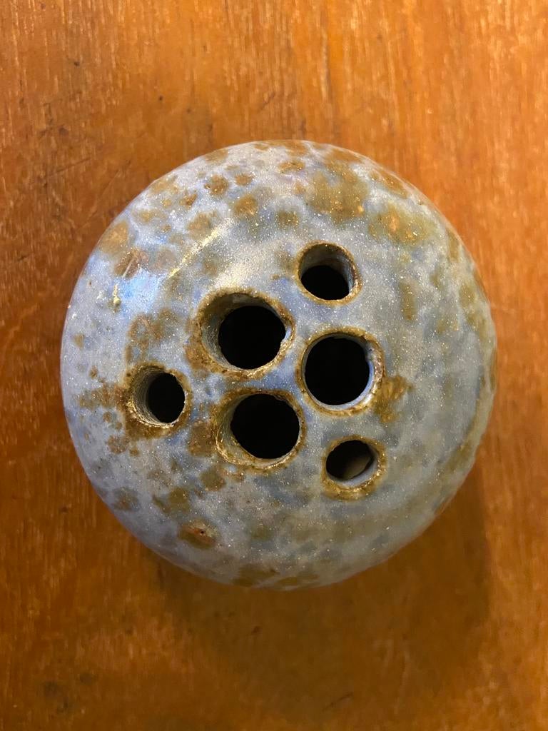 Bloemstekertje keramiek bolletje vintage ketamiek, Ophalen of Verzenden