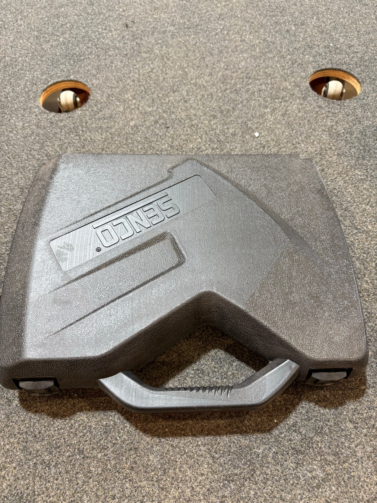 Nieuwe Senco S200SM Pneumatische Afwerktacker in Koffer, Ophalen, Nieuw