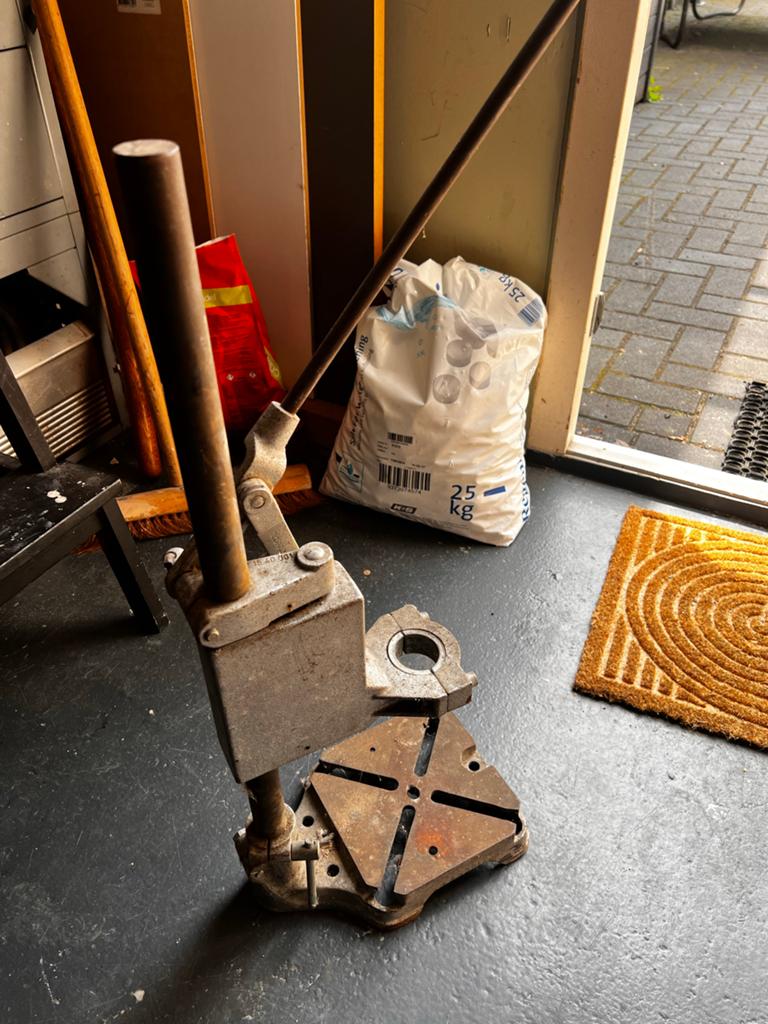 Robuuste Kolomboormachine Standaard - Gebruikt, Ophalen, Gebruikt, Kolomboormachine