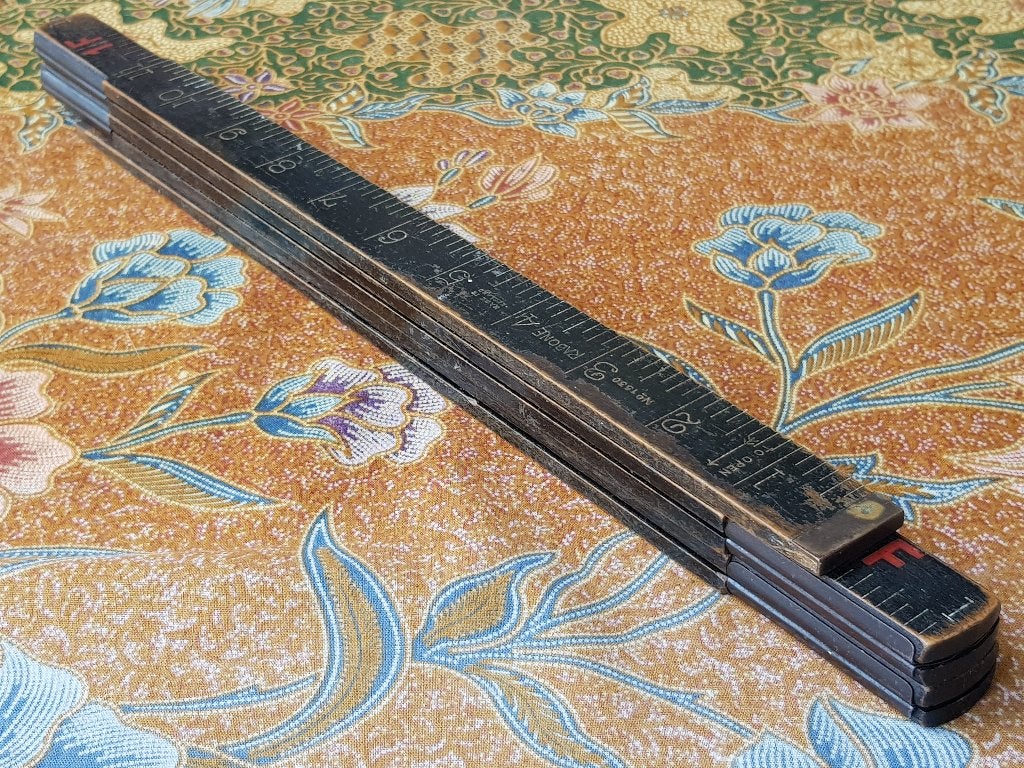 Mooie originele antieke 5ft Rabone meetlat uit Engeland., Antiek en Kunst, Ophalen of Verzenden