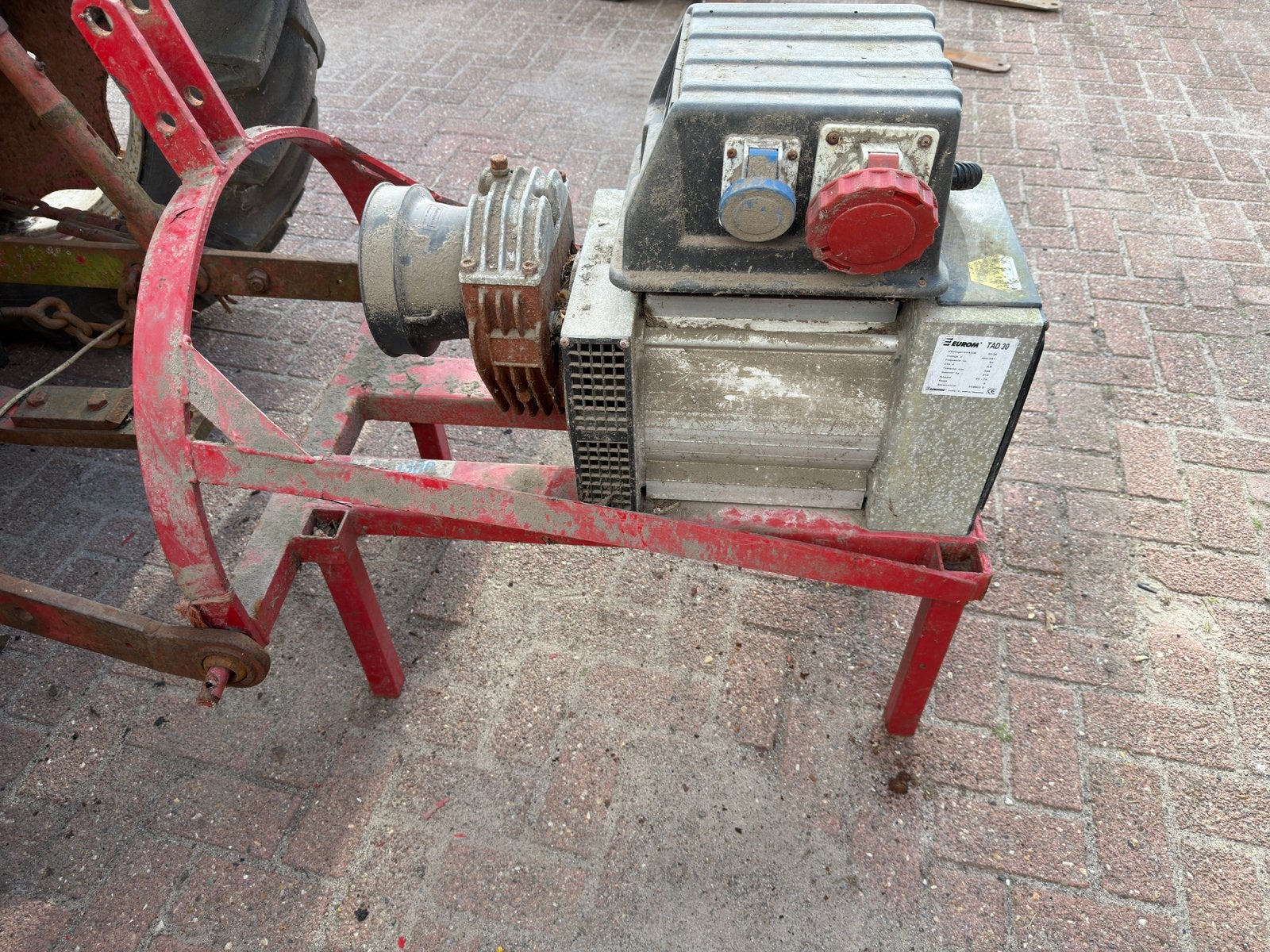 30 KVA trekker aggregaat 230/400 Volt tractor pto generator, Ophalen, Gebruikt, Overige typen