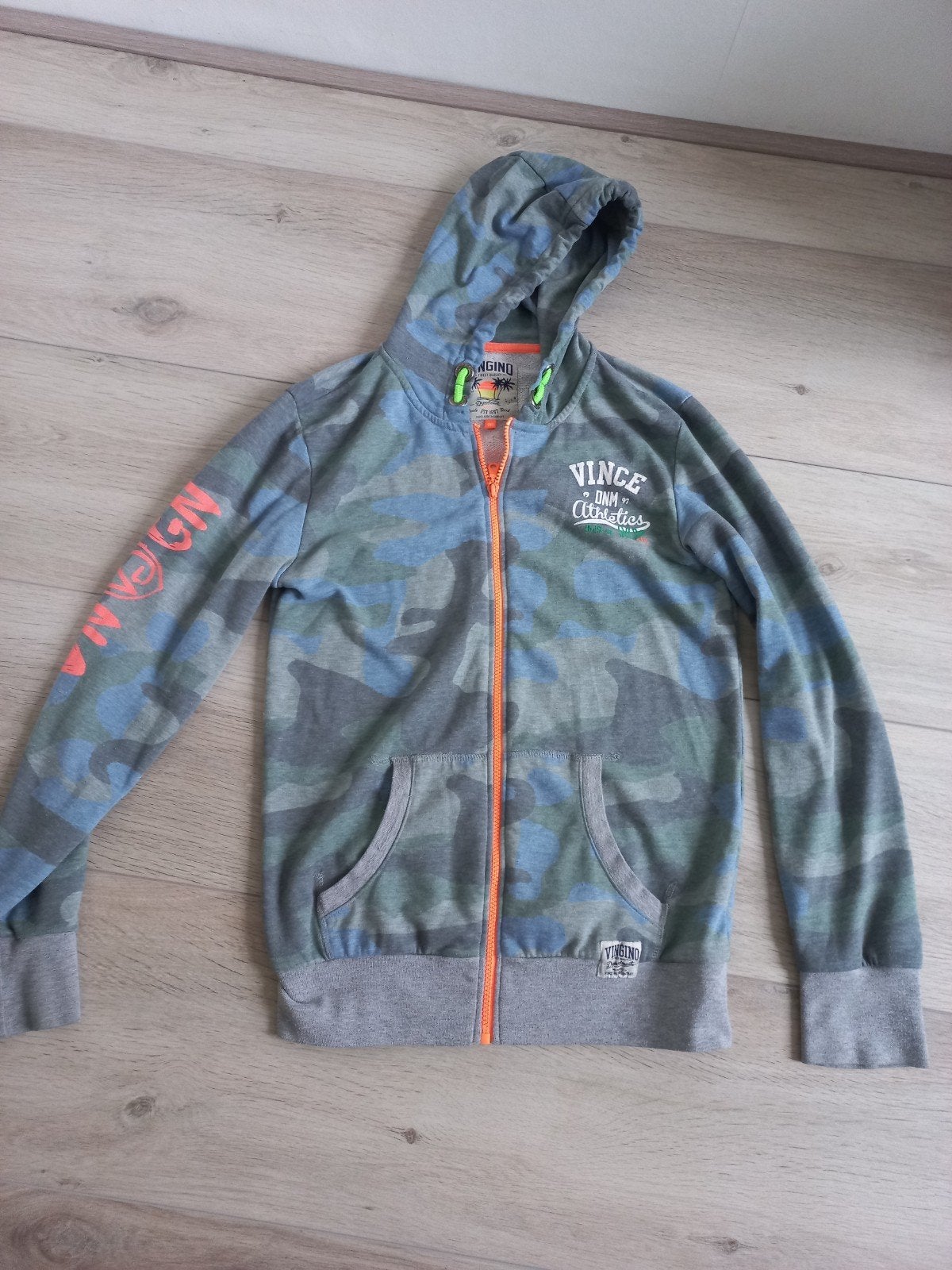 Leuk Vingino vest maat 176 (16), Trui of Vest, Ophalen of Verzenden, Zo goed als nieuw, Vingino