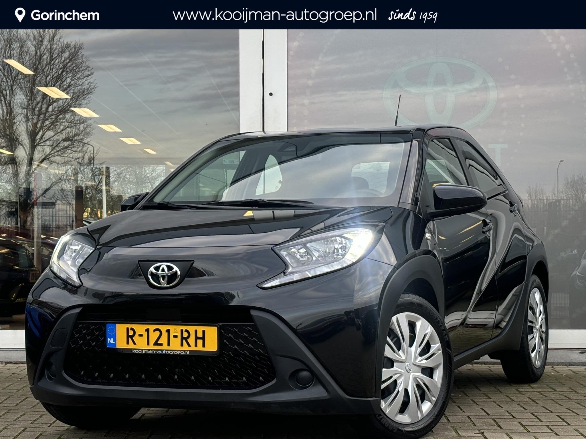 Toyota Aygo X 1.0 VVT-i MT Play Apple Carplay/Android Auto |, Auto's, Toyota, Gebruikt, 920 kg, 4 stoelen, Zwart