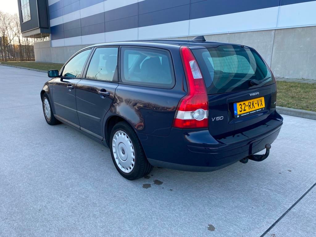 Volvo V50 2.4 AUTOMAAT/NAP/AIRCO.ELEC.RMN/APK 3-27, Auto's, Volvo, Stof, Gebruikt, Metallic lak, 700 kg