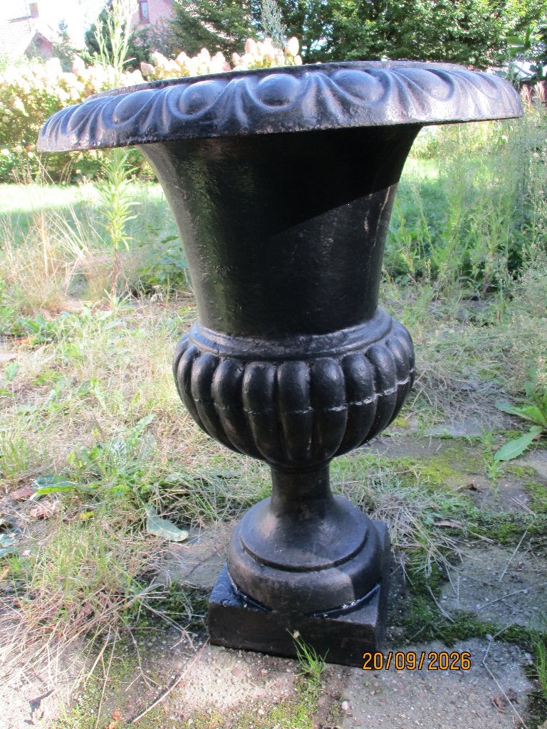 Gietijzeren vaas Bloempot  met console, Tuin en Terras, Ophalen, Gebruikt