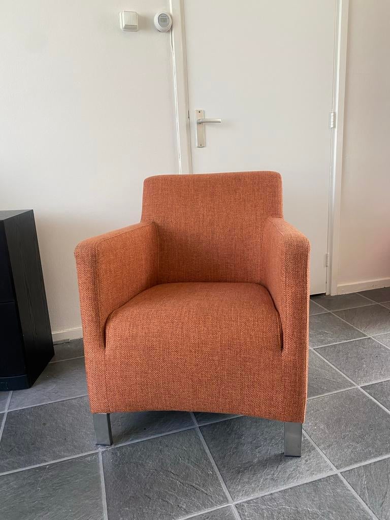 Vier oranje fauteuils - Comfortabel en stijlvol, Ophalen of Verzenden, Zo goed als nieuw, Stof, 75 tot 100 cm