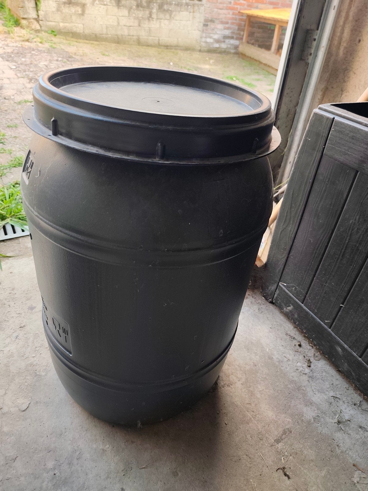 Voer container, Tuin en Terras, Regentonnen, Minder dan 75 liter, Ophalen, Zo goed als nieuw, Kunststof