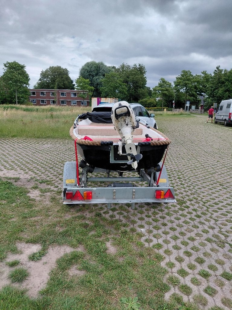 Sloep met trailer, Ophalen, Gebruikt, 4 pk, Zonnedek